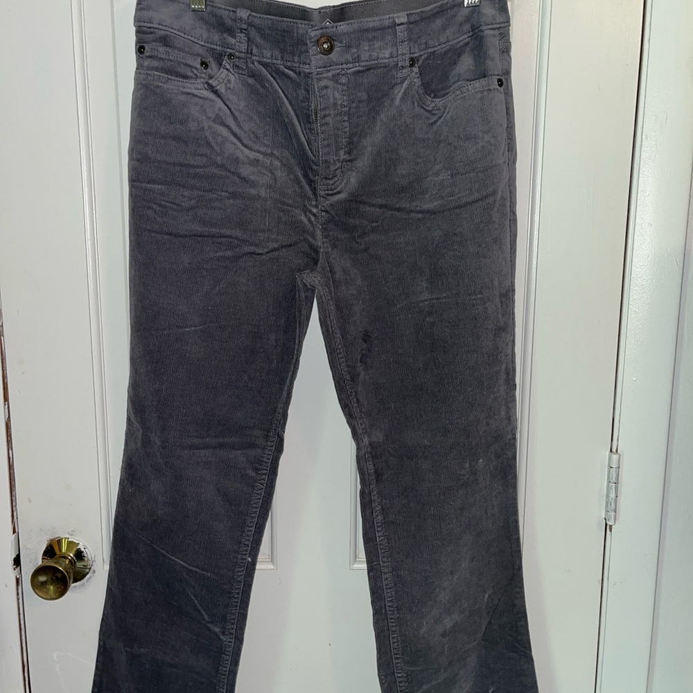 St. John's Bay Women's Gray Straight Leg Pants
